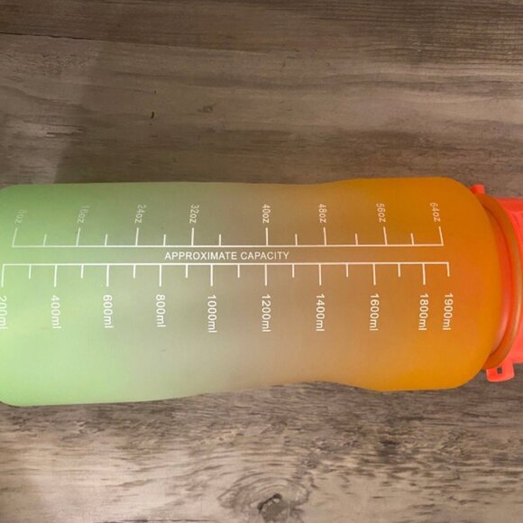 Francesca's water bottles - Picture 2 of 2